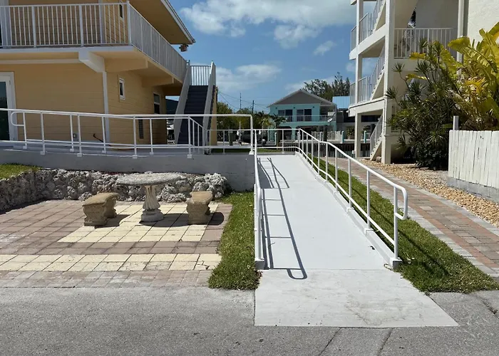 Skipjack Resort & Marina